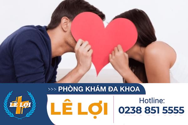 Tinh-trung-co-mau-bat-thuong-do-dau